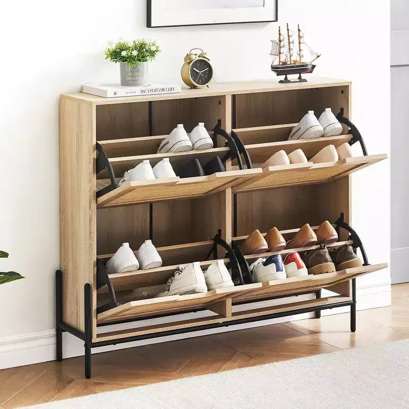 Meuble à chaussures en rotin avec 4 tiroirs basculants et pieds en métal