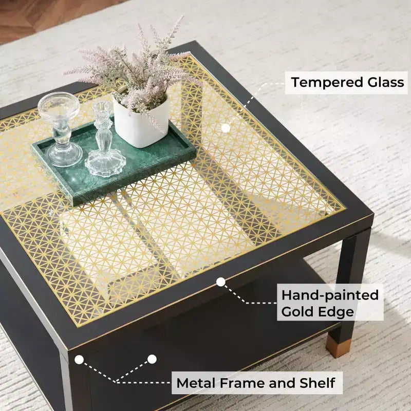 Table basse en verre avec plateau trempé et cadre métallique doré