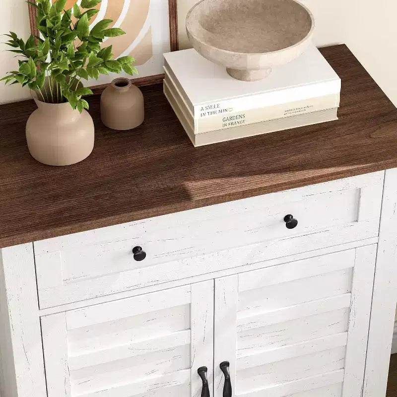 Meuble de rangement de 31,5 po avec tablettes réglables et portes à lattes
