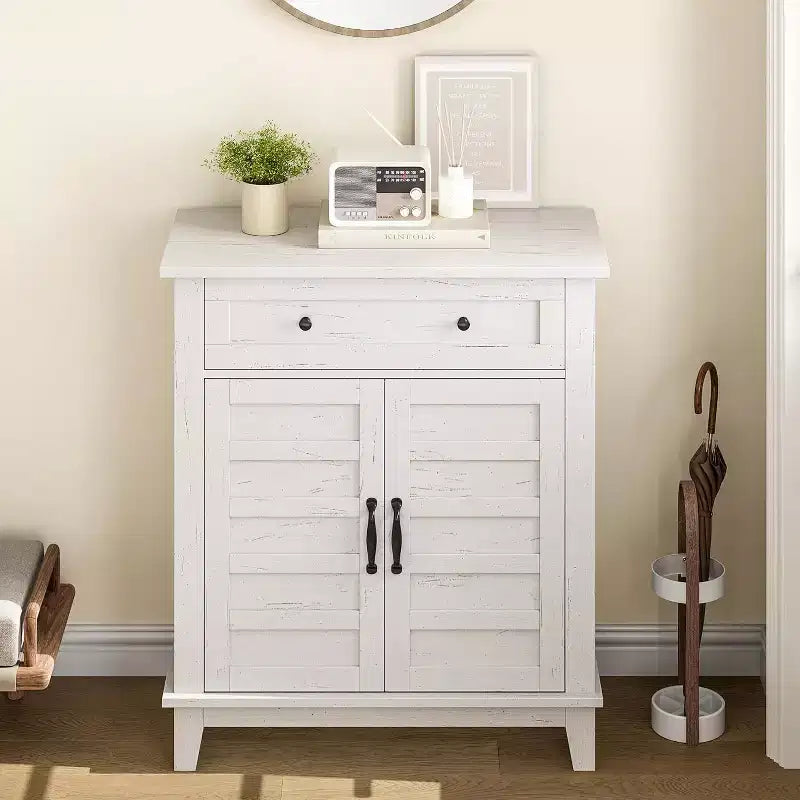Meuble de rangement de 31,5 po avec tablettes réglables et portes à lattes