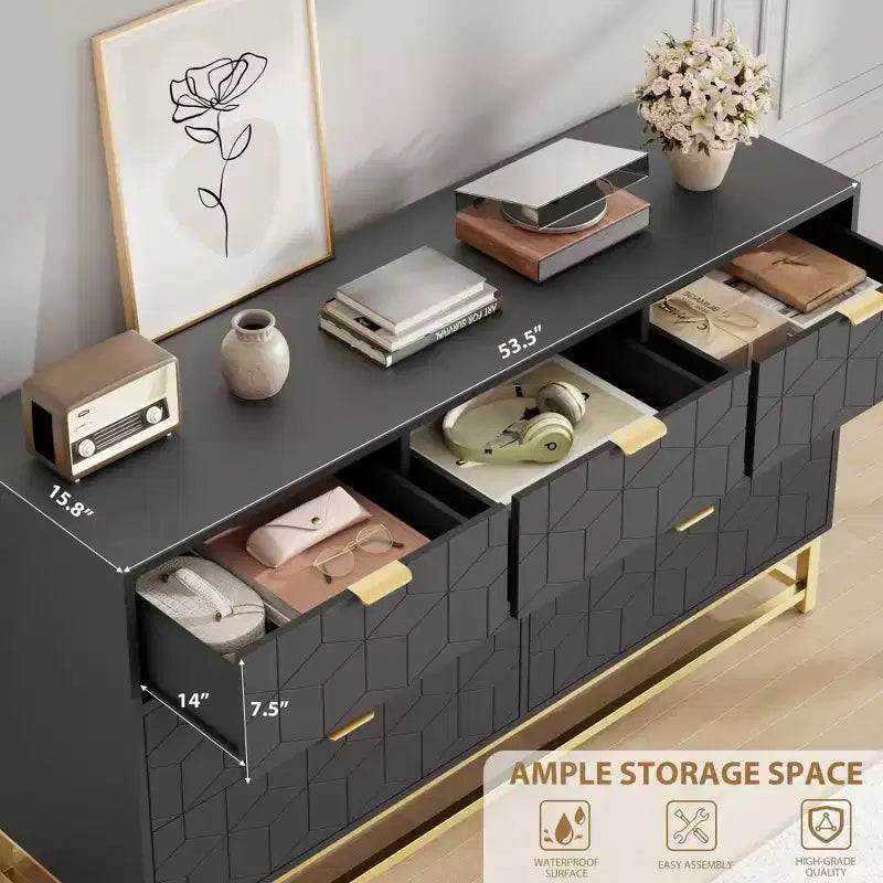 Commode à 7 tiroirs avec poignées et pieds en métal