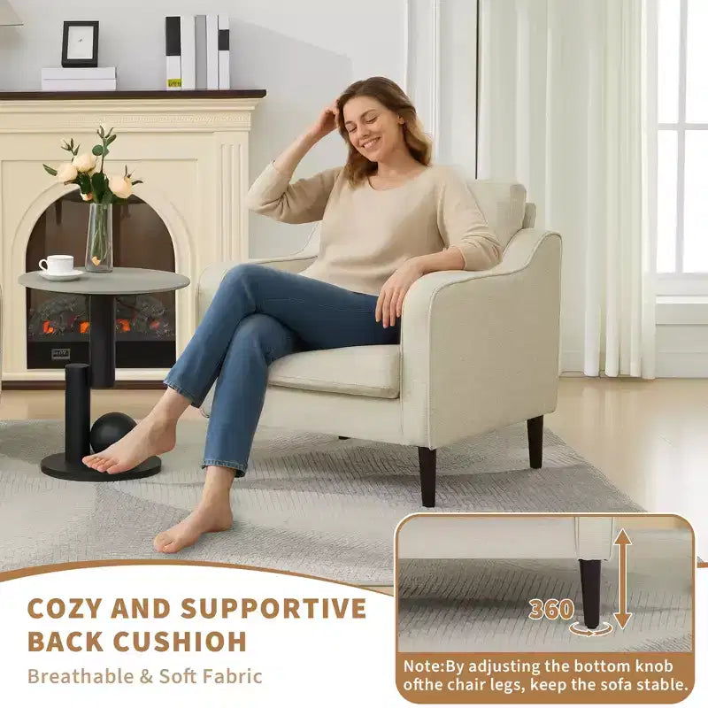 Fauteuil d'appoint du milieu du siècle avec assise rembourrée et cadre en bois
